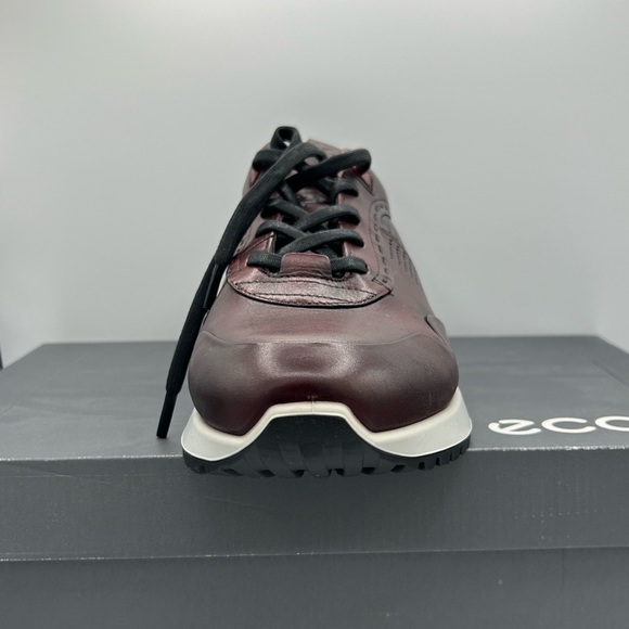 ECCO Men's Sneakers - Black - Picture 10 of 10